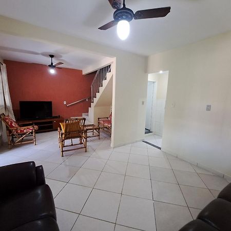 Linda Casa 4 Qts Churrasqueira Prainha Mambucaba Araquari Kültér fotó